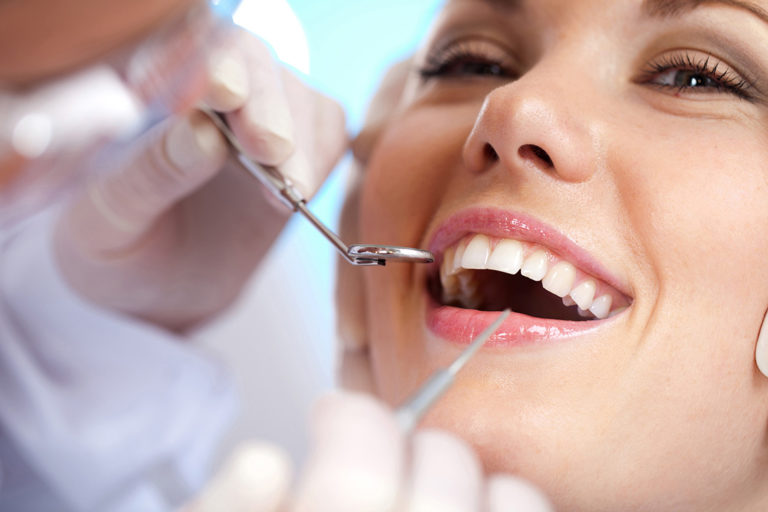 Tratamento com Flúor ajuda a Prevenir a Cárie
