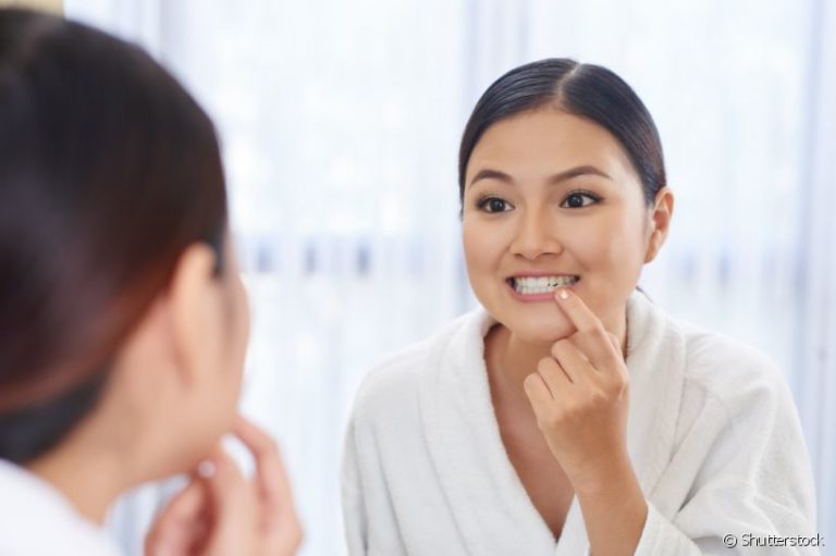 4 DICAS PARA DENTES E GENGIVAS SAUDÁVEIS