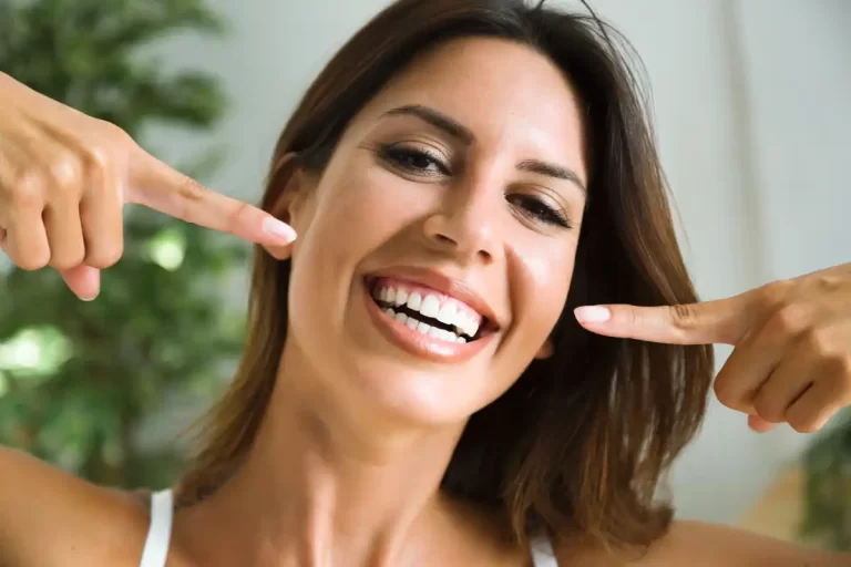 Desmistificando o clareamento dental: mito ou verdade?